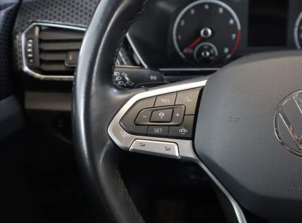 Volkswagen - T-Cross