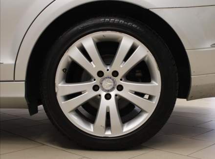 Mercedes-Benz - C-class