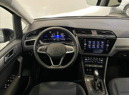 Volkswagen - Touran