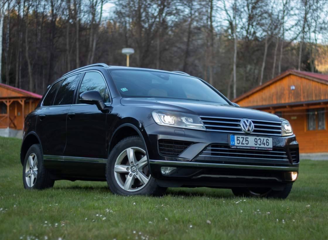 Volkswagen - Touareg