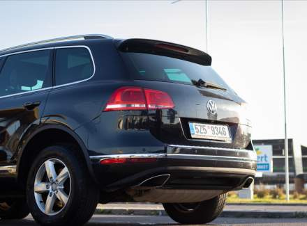 Volkswagen - Touareg