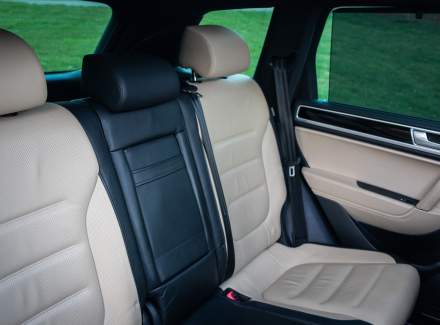 Volkswagen - Touareg