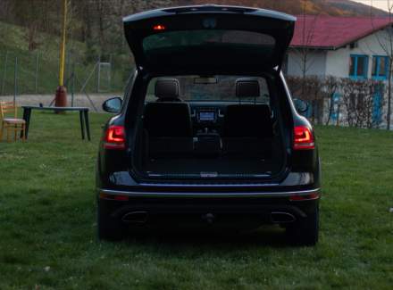 Volkswagen - Touareg