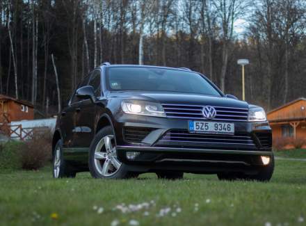 Volkswagen - Touareg