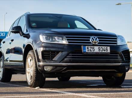 Volkswagen - Touareg