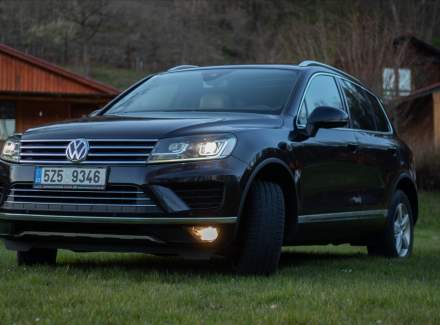 Volkswagen - Touareg