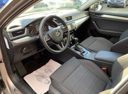 Škoda - Superb