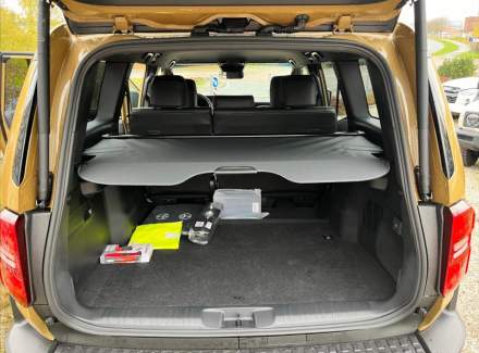 Toyota - Land Cruiser