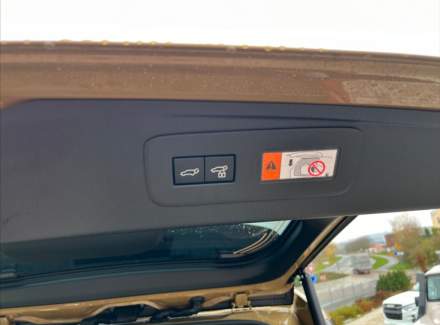 Toyota - Land Cruiser