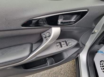 Mitsubishi - 3000 GT