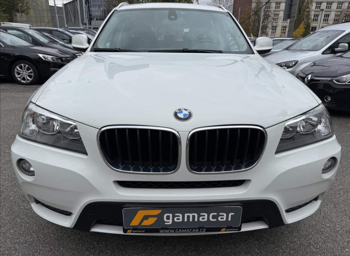 BMW - X3
