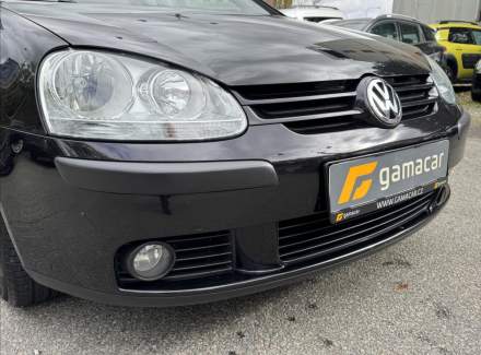 Volkswagen - Golf