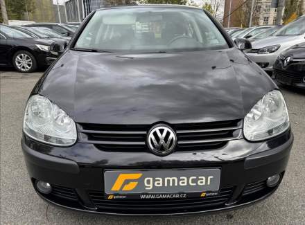 Volkswagen - Golf