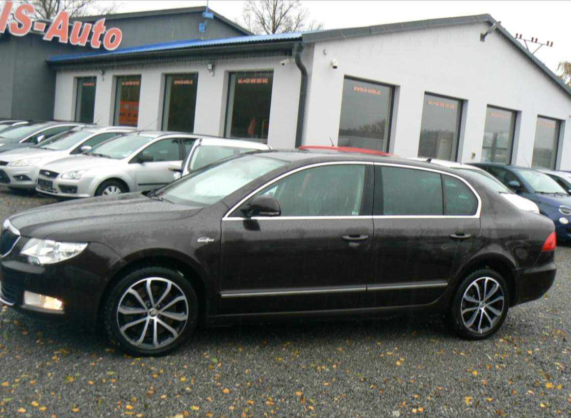 Škoda - Superb