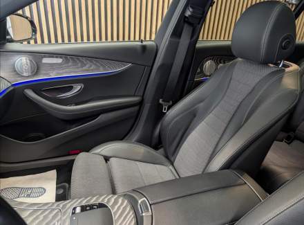 Mercedes-Benz - E-class