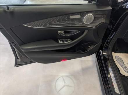 Mercedes-Benz - E-class
