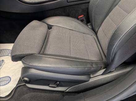 Mercedes-Benz - E-class