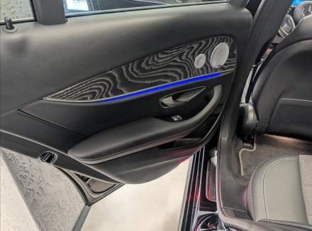 Mercedes-Benz - E-class