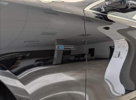 Mercedes-Benz - E-class