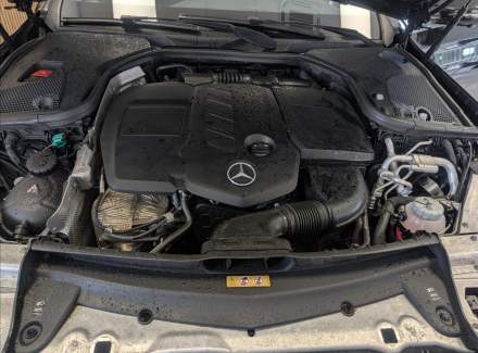 Mercedes-Benz - E-class