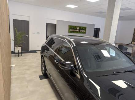 Mercedes-Benz - E-class