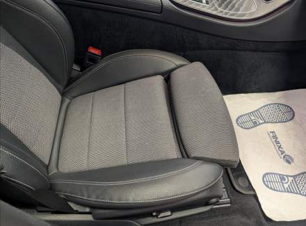 Mercedes-Benz - E-class