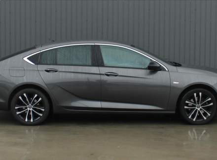 Opel - Insignia