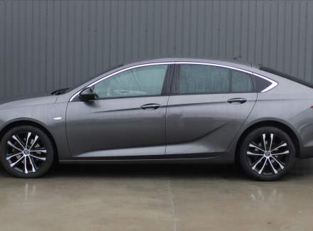 Opel - Insignia