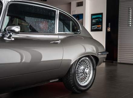 Jaguar - E-type