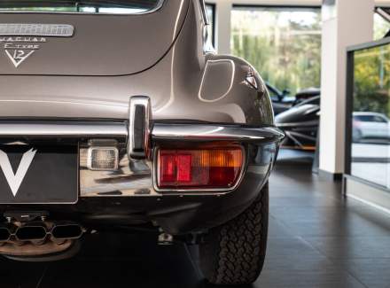 Jaguar - E-type