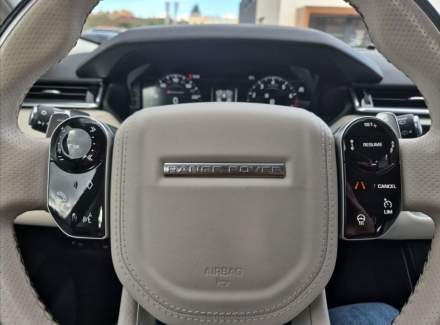 Land Rover - Range Rover Velar