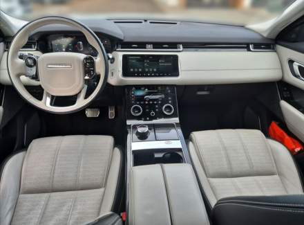 Land Rover - Range Rover Velar