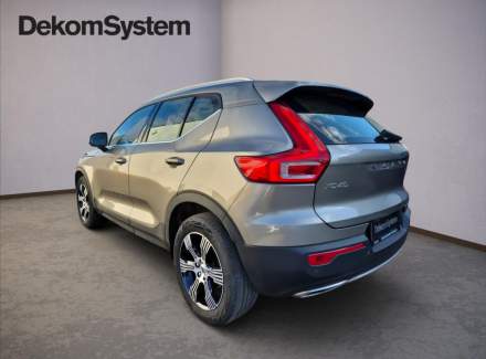 Volvo - XC40