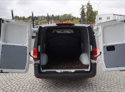 Mercedes-Benz - Vito
