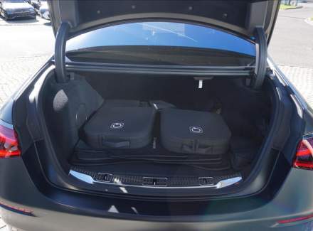 Mercedes-Benz - S-class