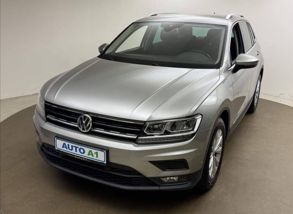 Volkswagen - Tiguan