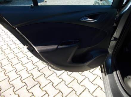 Opel - Astra