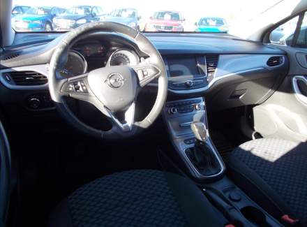 Opel - Astra