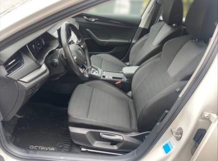 Škoda - Octavia