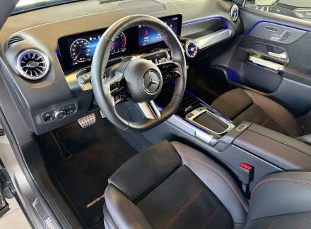 Mercedes-Benz - GLB