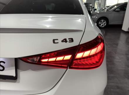 Mercedes-Benz - C-class