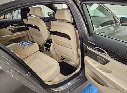 BMW - 7er