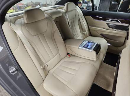 BMW - 7er