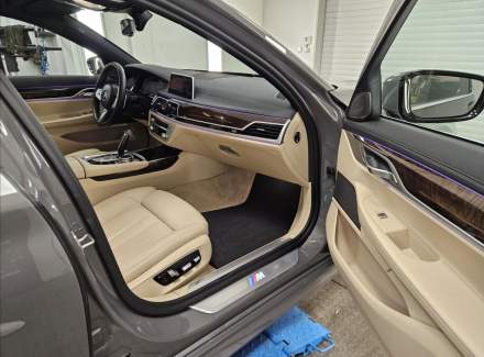 BMW - 7er