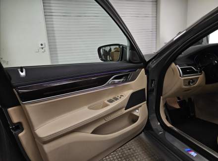 BMW - 7er