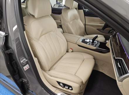 BMW - 7er