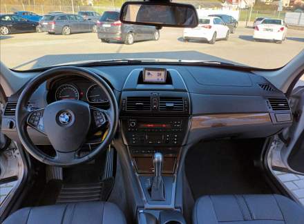 BMW - X3