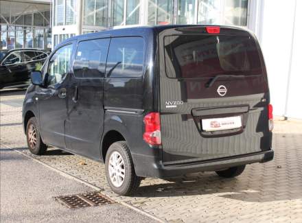 Nissan - NV200