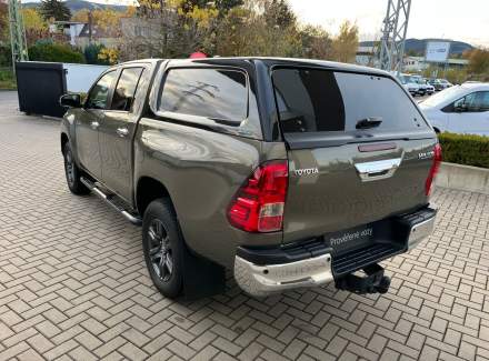 Toyota - Hilux
