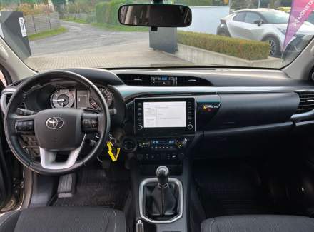 Toyota - Hilux